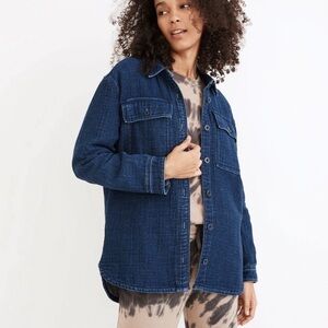 Madewell Women’s Double-Weave Denim Shirt-Jacket in a Size XS
